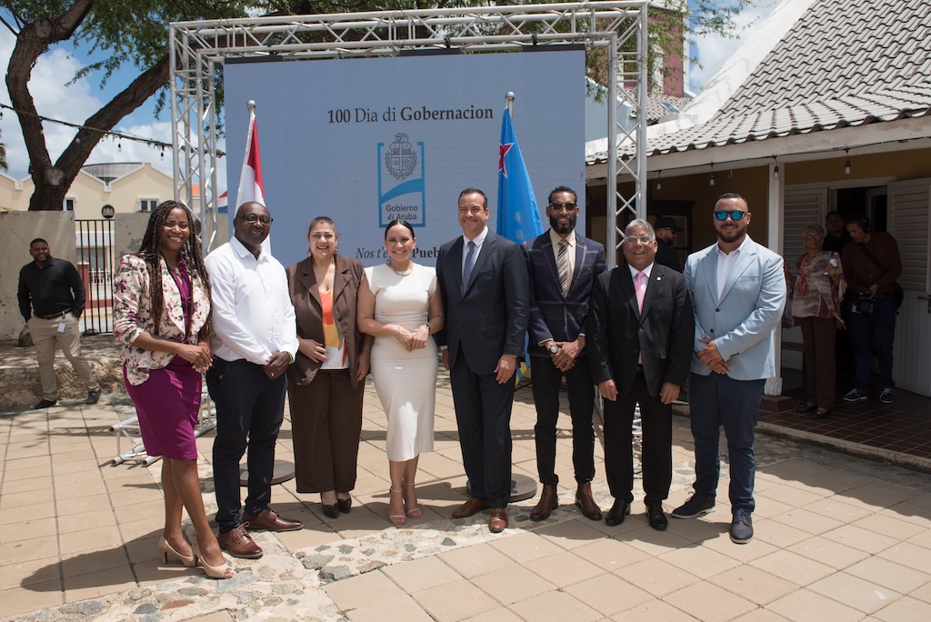 Gabinete AVP-Futuro: 100 Dia di liderazgo hunto, compromiso y progreso