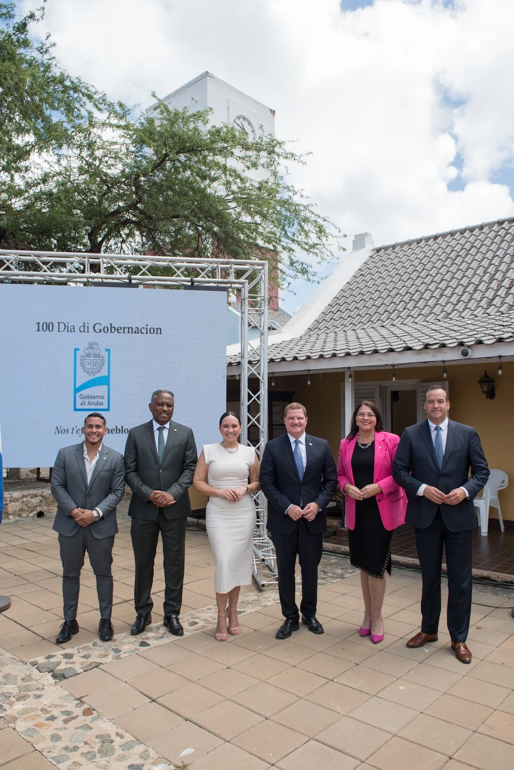 Gabinete AVP-Futuro: 100 Dia di liderazgo hunto, compromiso y progreso