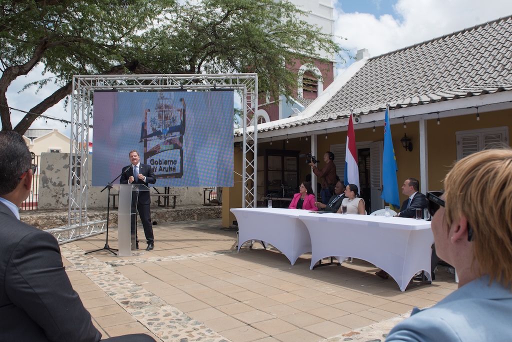 Gabinete AVP-Futuro: 100 Dia di liderazgo hunto, compromiso y progreso