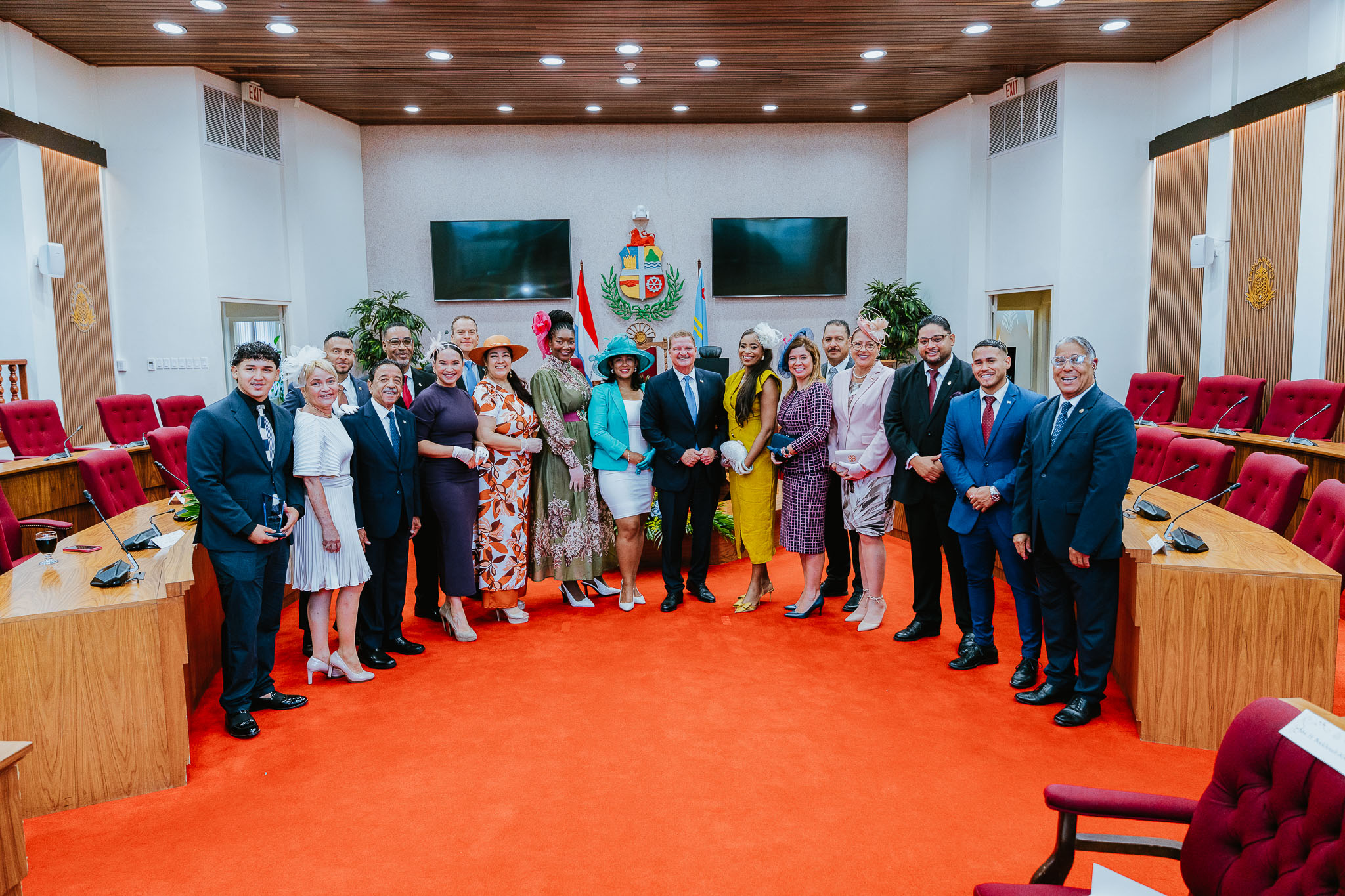 Prome Minister Mike Eman "E vision di e gobierno aki ta refleha den discurso di Su Excelencia Gobernador