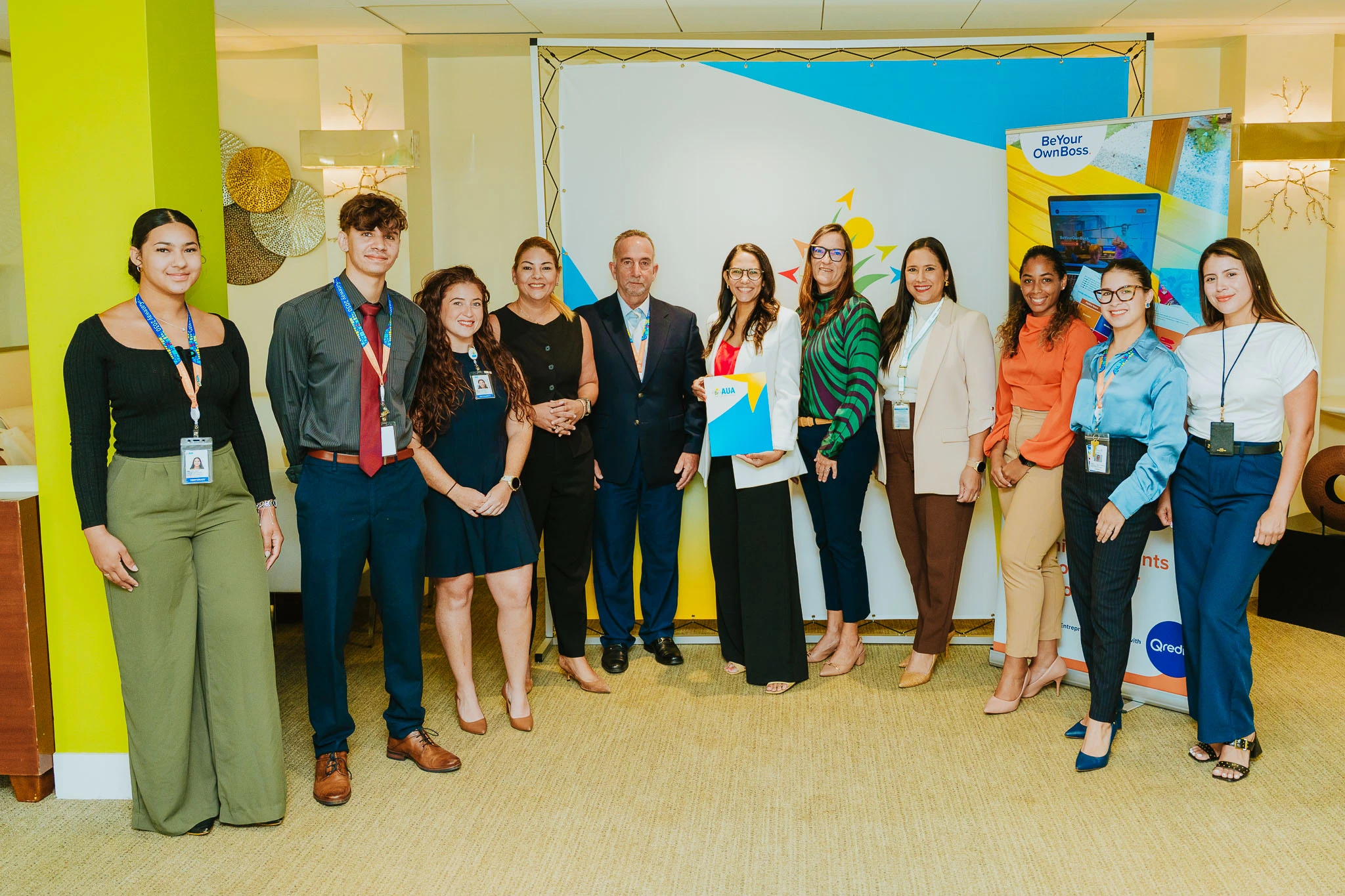 Qredits Aruba and Aruba Airport Authority N.V. launches the extension of “BeYourOwnBoss” – an educational program – for secondary schools (MAVO and HAVO).