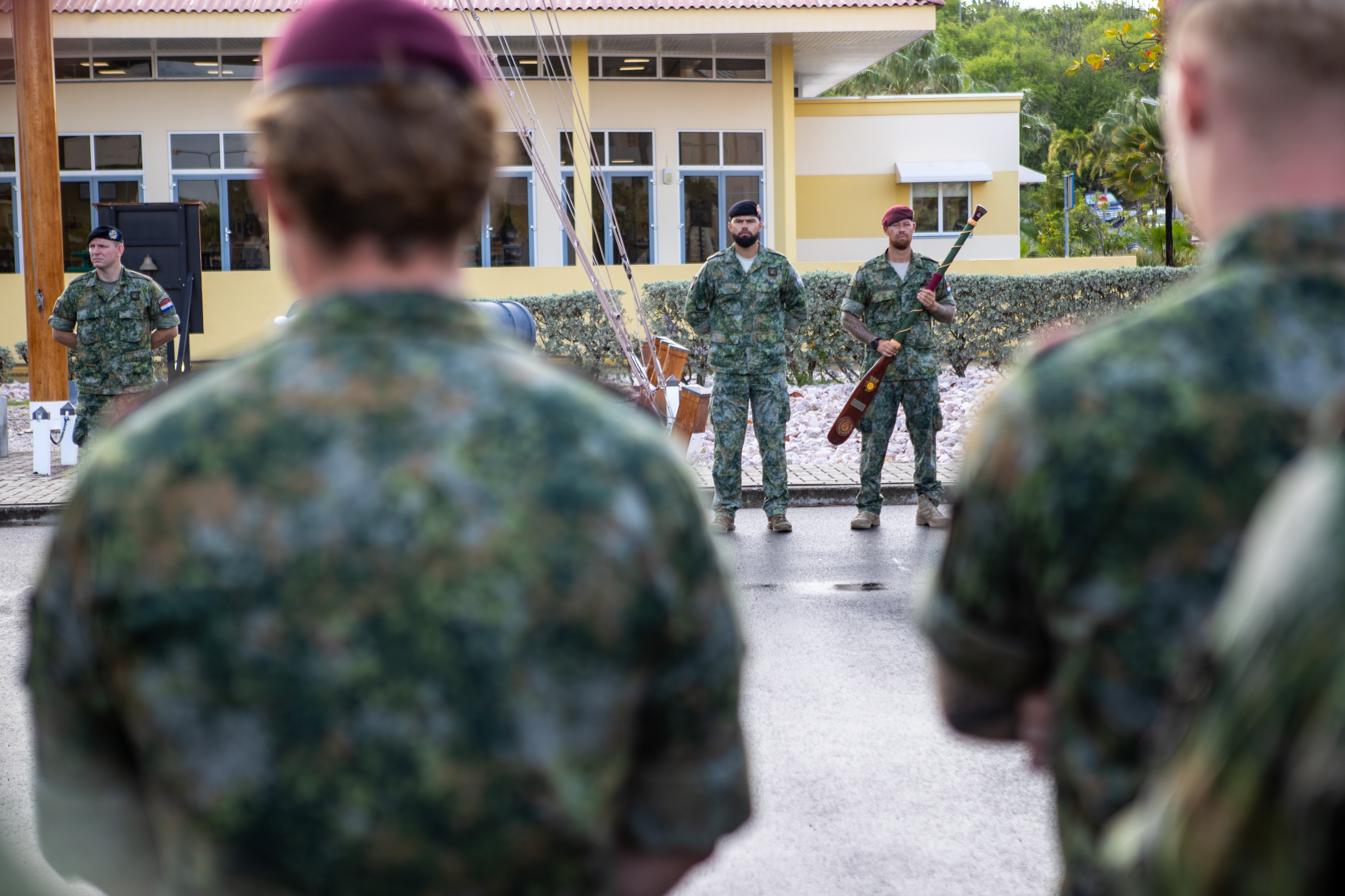 Ehercito Real di Hulanda ta train habilidadnan técnico na Còrsou y Aruba durante e ehersisio Caribbean Engineer