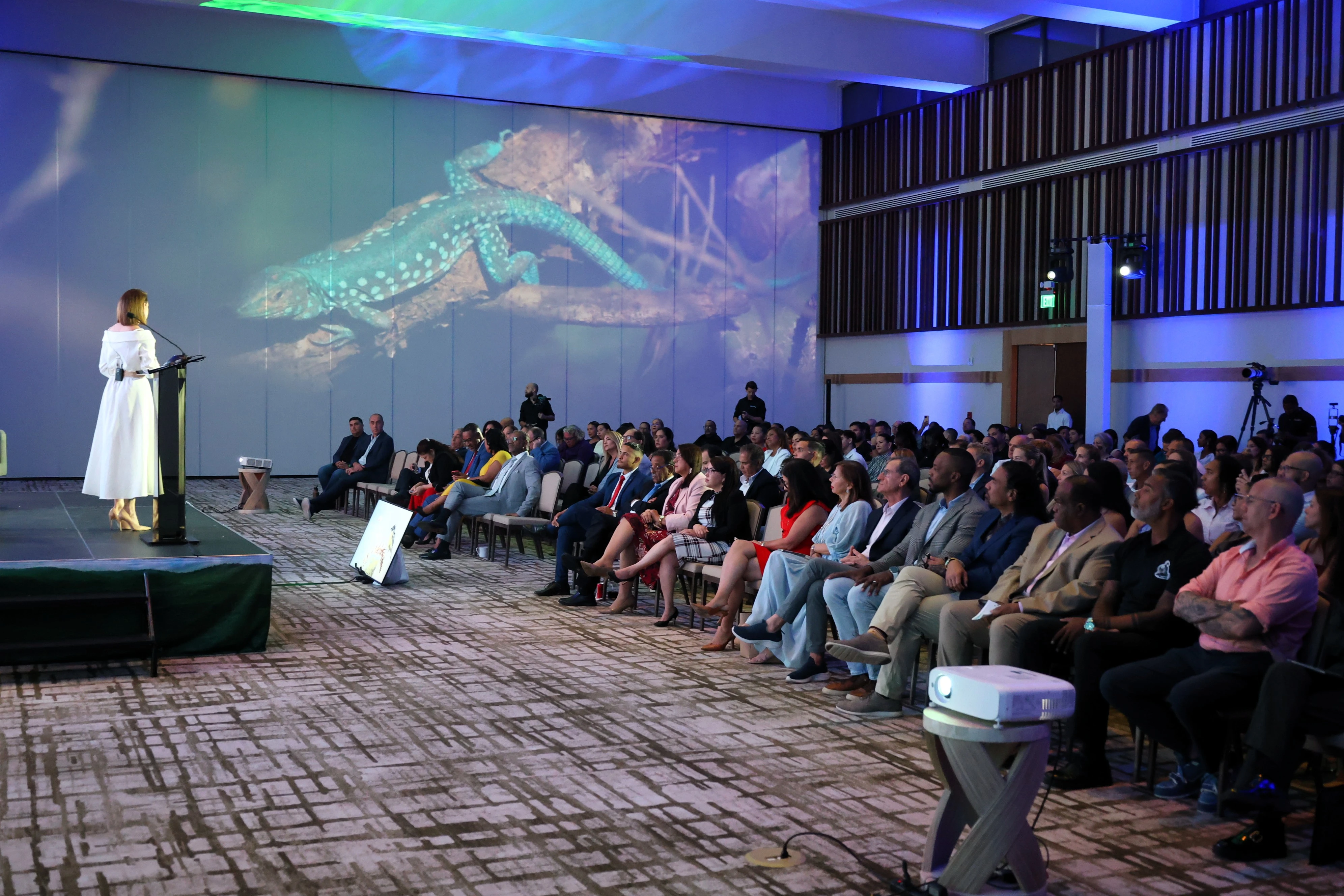 Aruba Tourism Authority ta marca Dia Mundial di Turismo comprometi pa un turismo responsabel y regenerativo