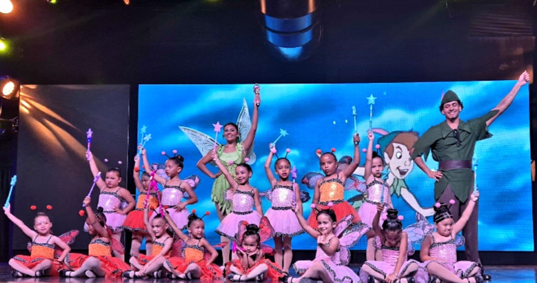 Addonsito Croes ta felicita Pierewietje & Flash