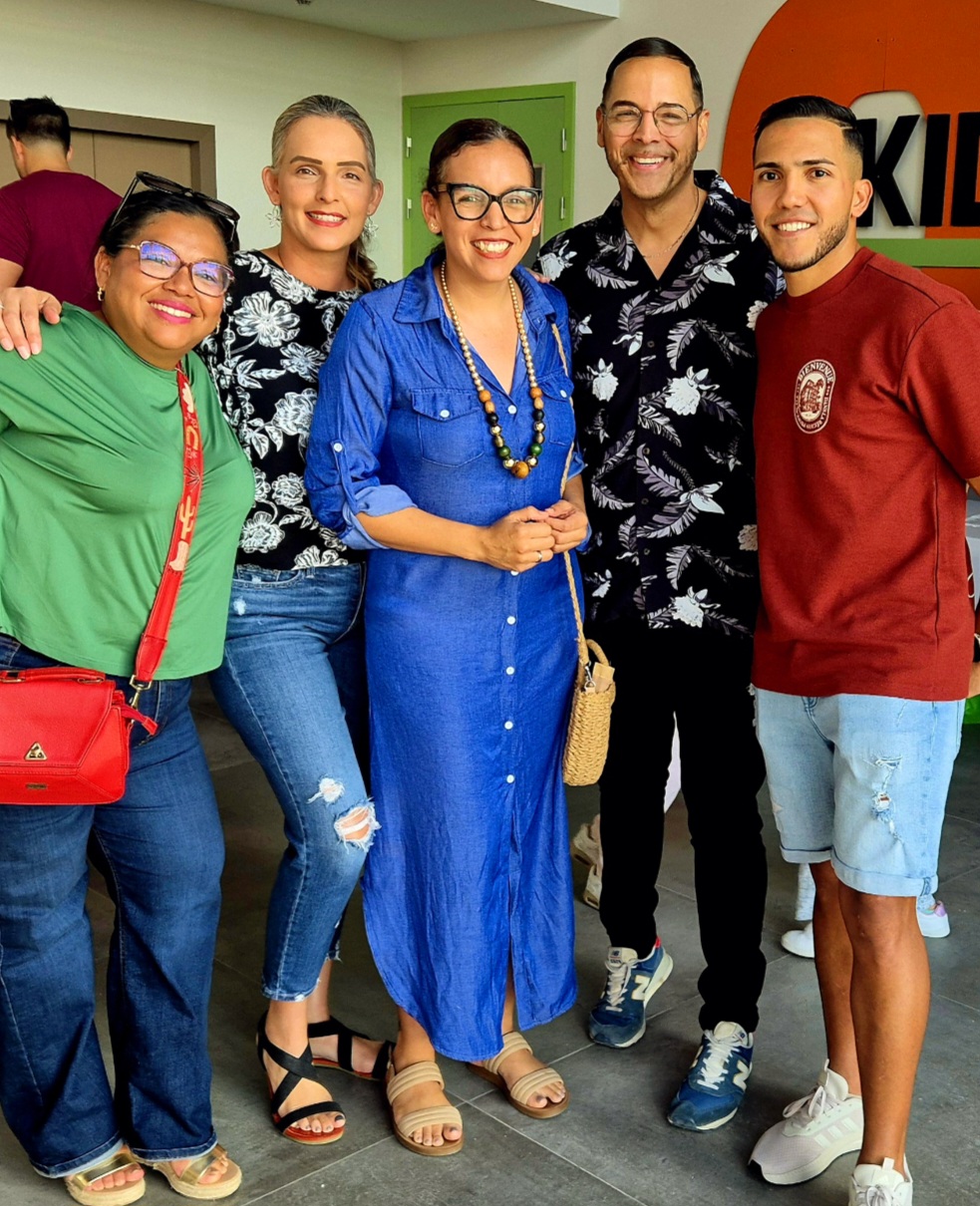 Addonsito Croes ta felicita Pierewietje & Flash