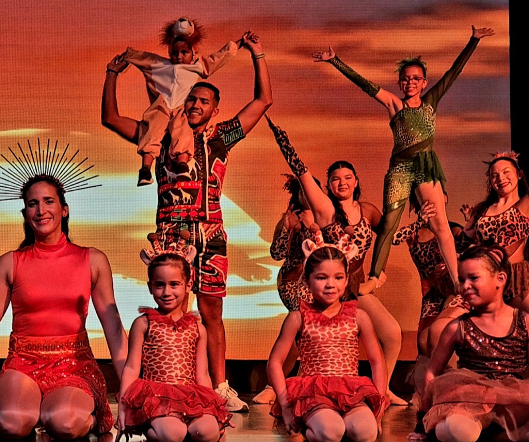 Addonsito Croes ta felicita Pierewietje & Flash