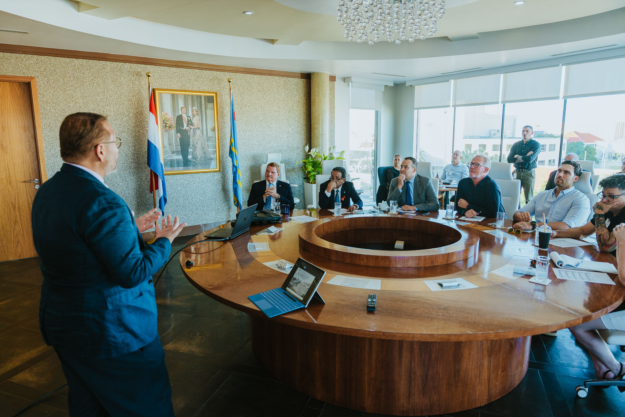 Prome Minister Eman a keda impresiona cu e plannan pa desaroyo di Wilhelminastraat