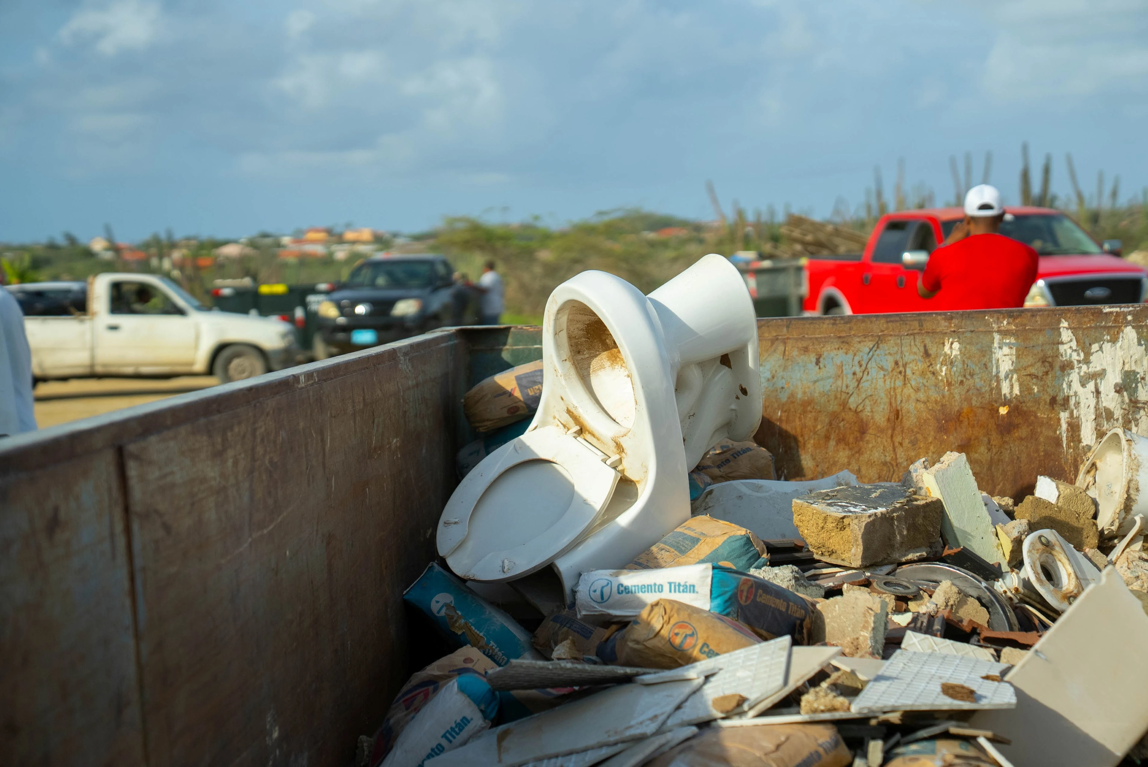 Mas cu 400 pickup den Baki den Bario na Ayo