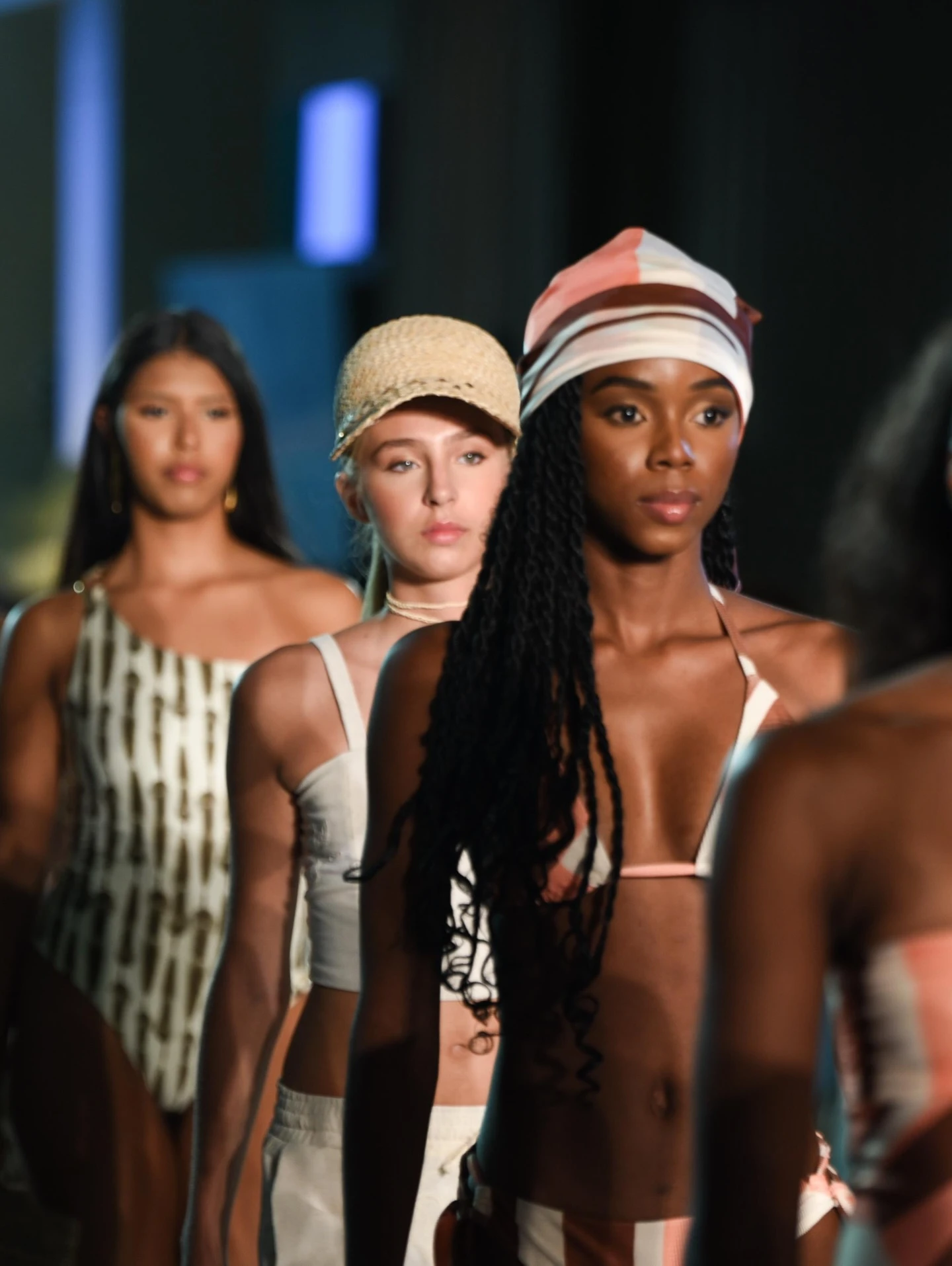Aruba Fashion Week 2025 ta finalisa cu exito rotundo, marcando un era nobo di crecemento, creatividad y alcance global