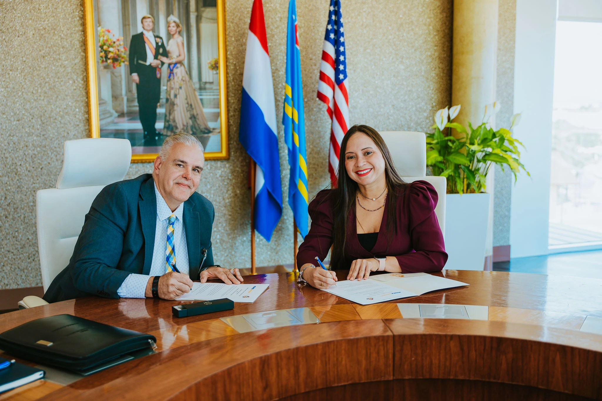 Gobierno di Aruba ta brinda studiantenan diferente opcion pa sigui studia na Merca