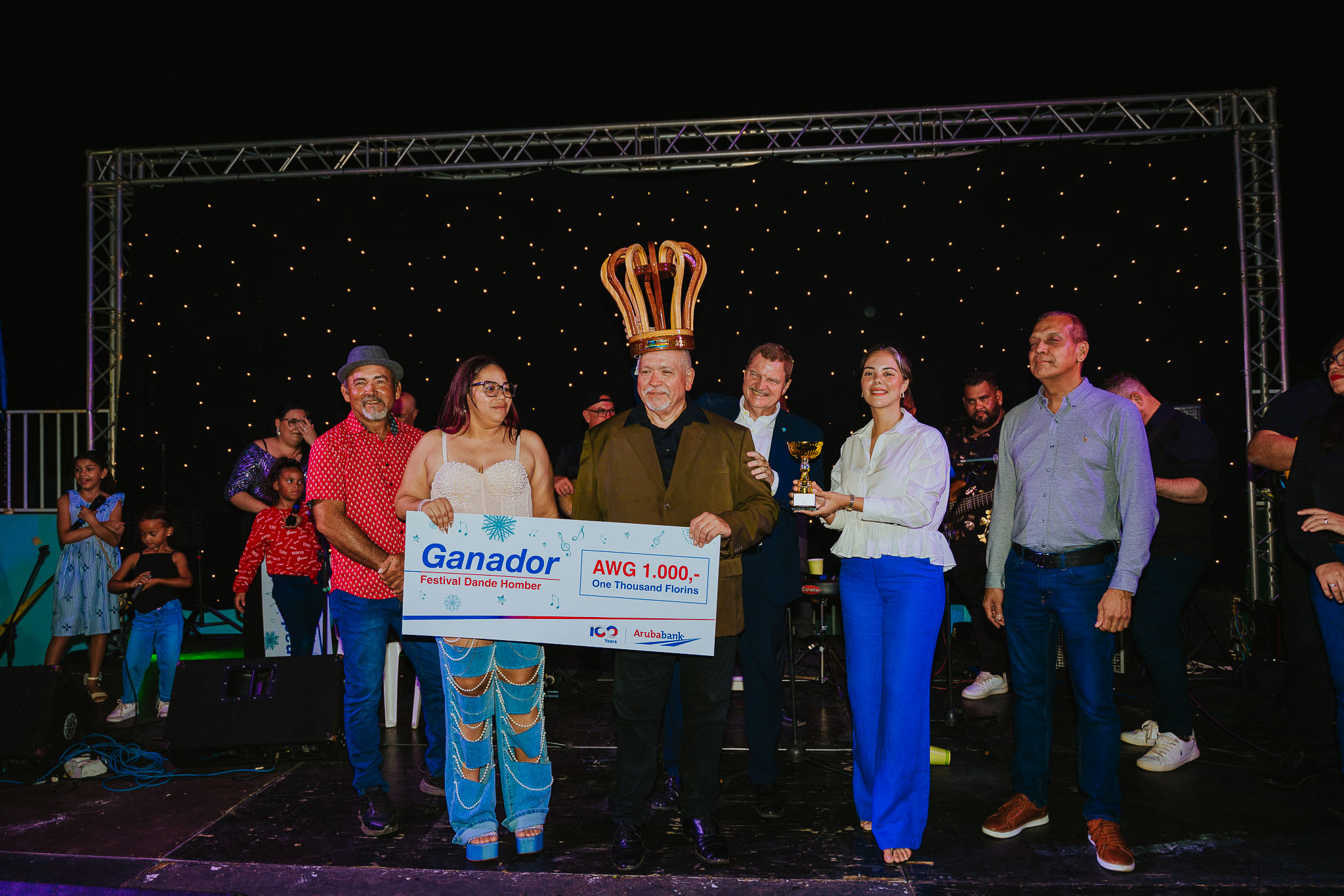 Aruba Bank ta celebra cultura y tradicion como sponsor orguyoso di e 53 Festival di Dande Adulto