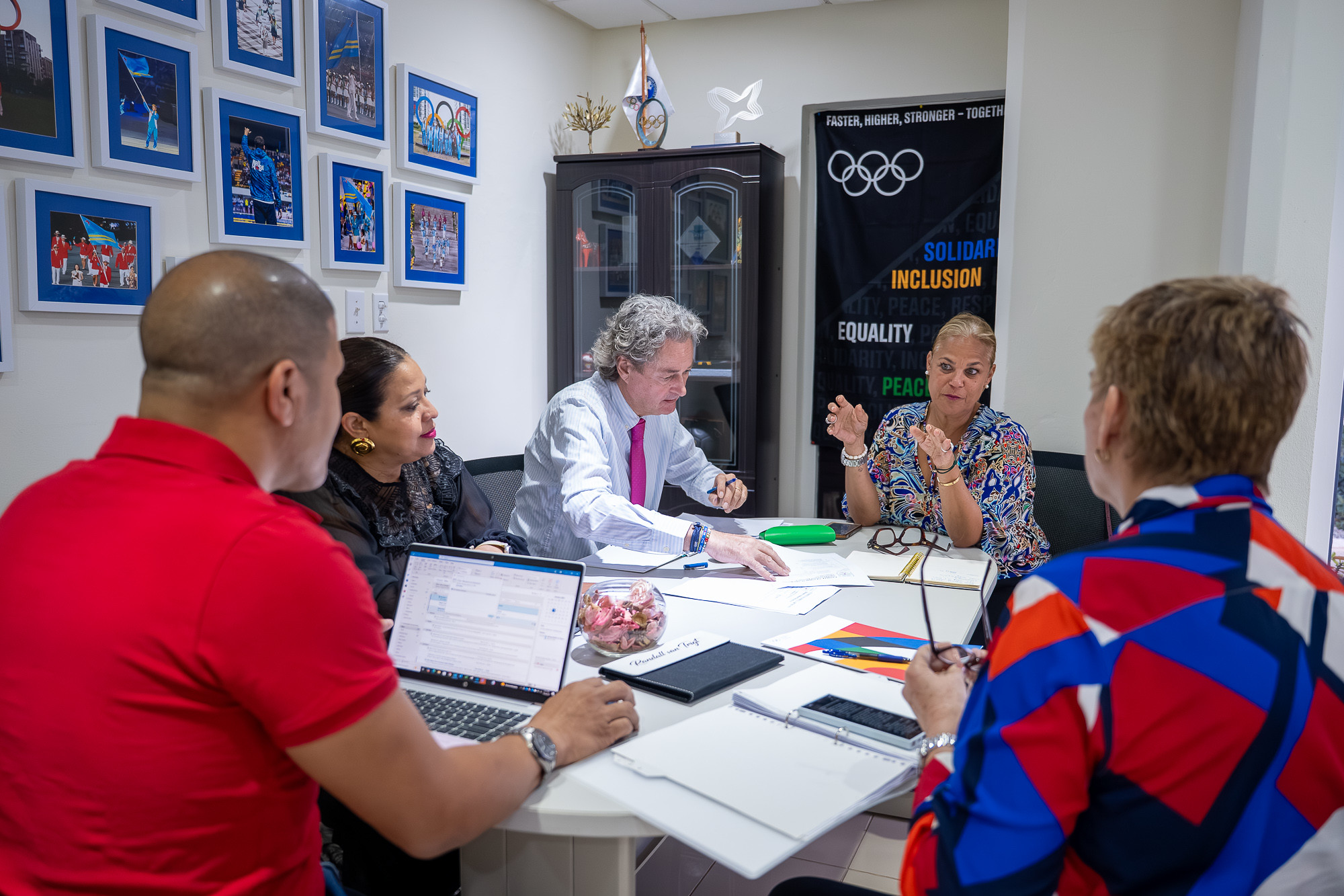 A cuminsa planifica y prepara tur cos pa un 2026 cu hopi evento importante