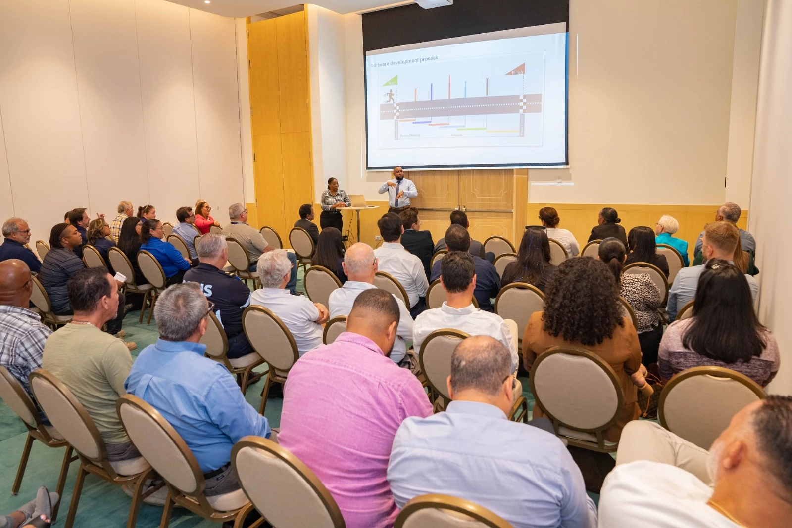 Minister Herdé cu Presentacion di Plataforma TERENO Connect