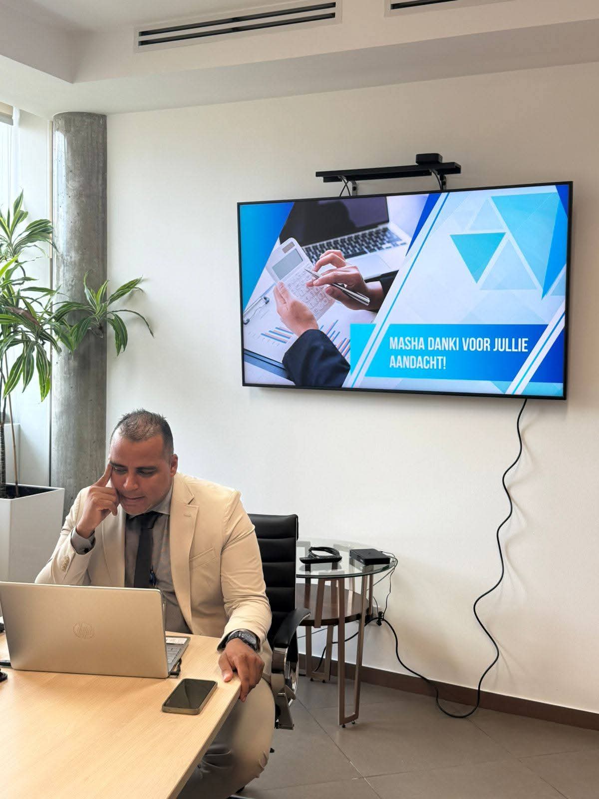 Un modelo economico di speransa como vision, segun Balkenende & Buijs