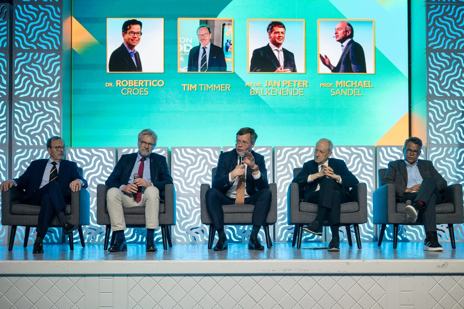 Sesion di atardi di Common Good Conference inspira cu bosnan internacional y vision profundo