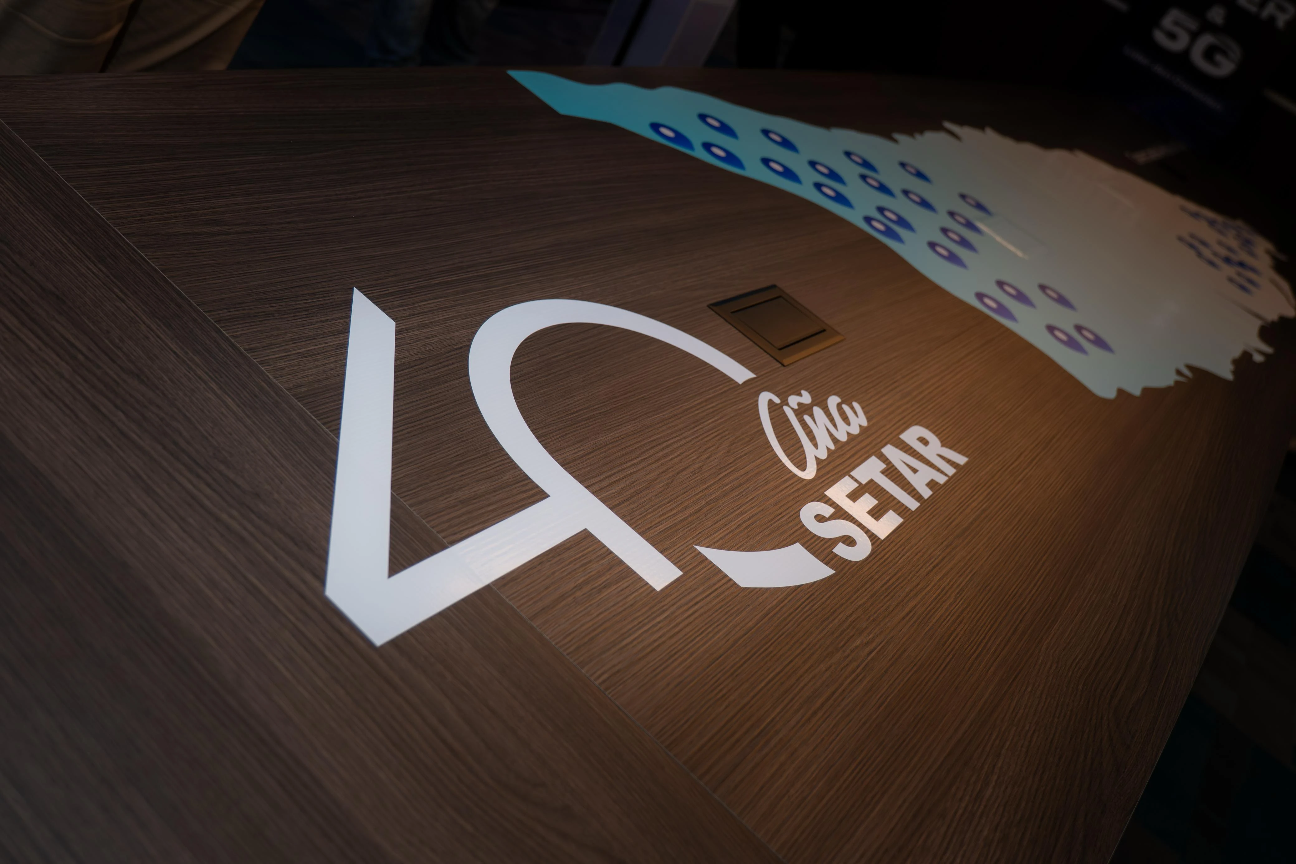 Minister Herdé a conmemora 40 aniversario di SETAR