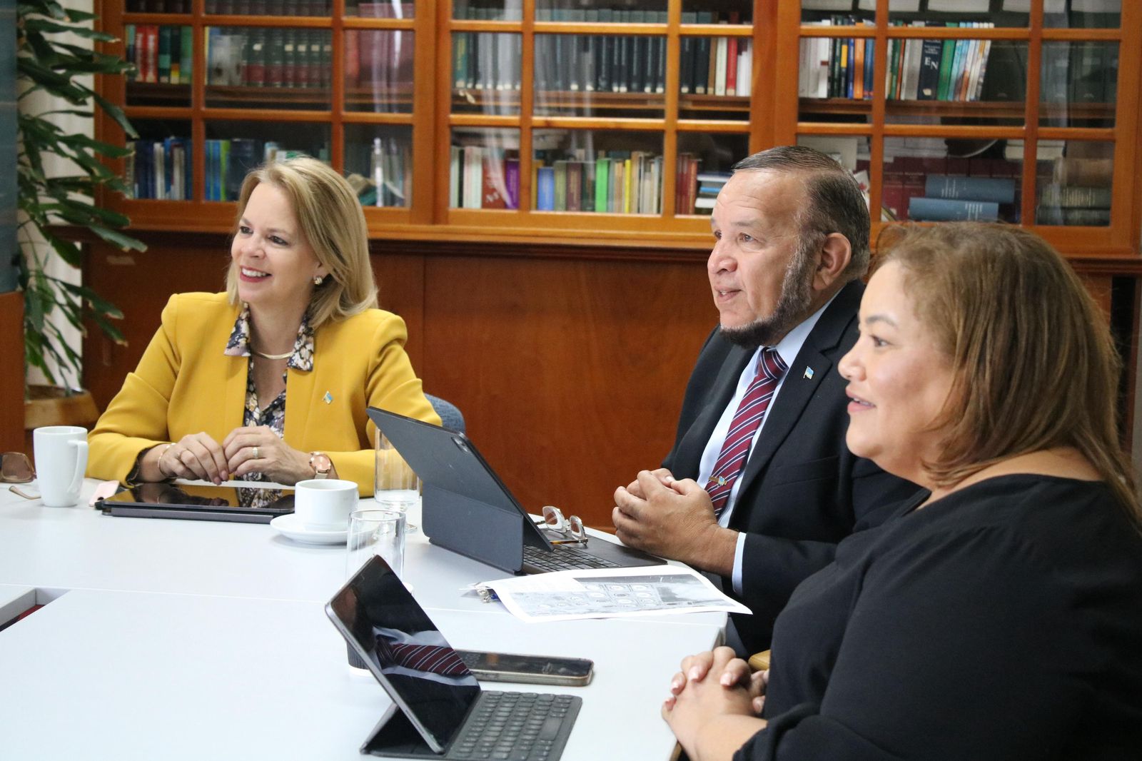 Ta importante pa hunto explora e oportunidadnan economico nobo pa Aruba