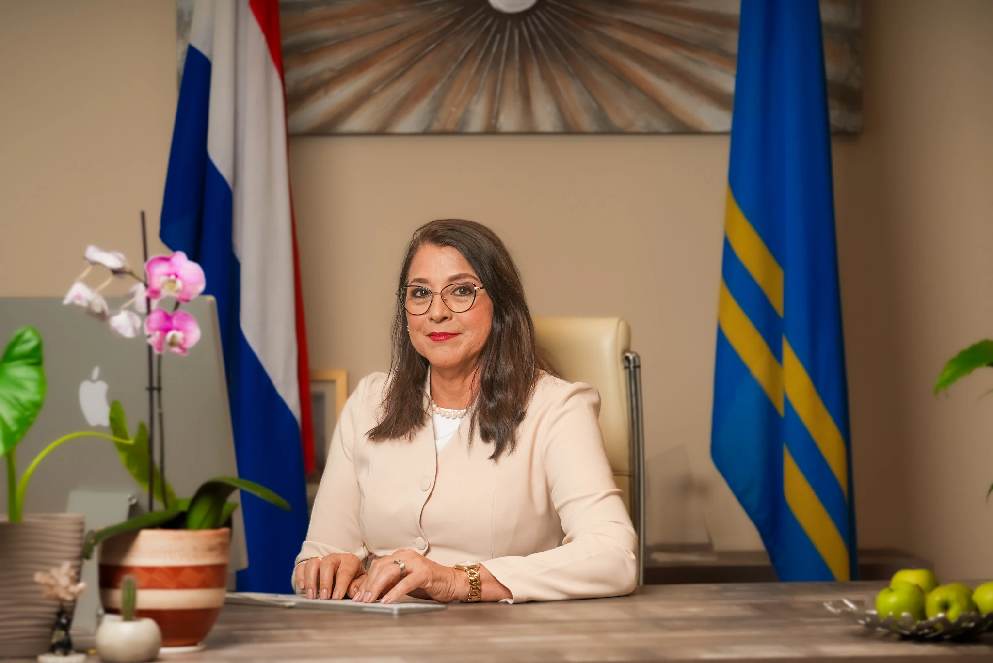 Minister Wyatt-Ras ta reacciona riba carta anonimo menciona den medio di comunicacion