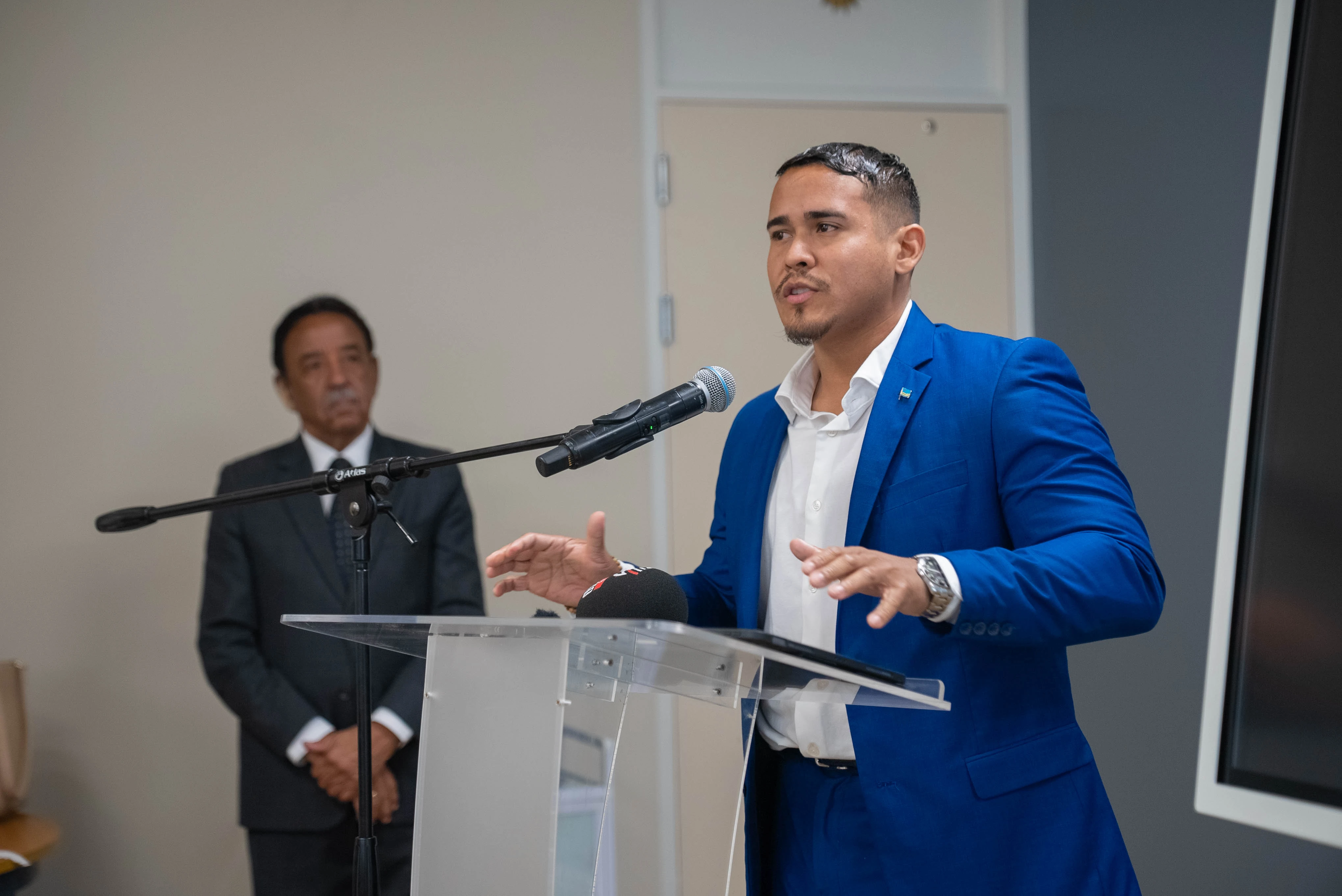 Gobierno ta anuncia modernisacion di beach policy