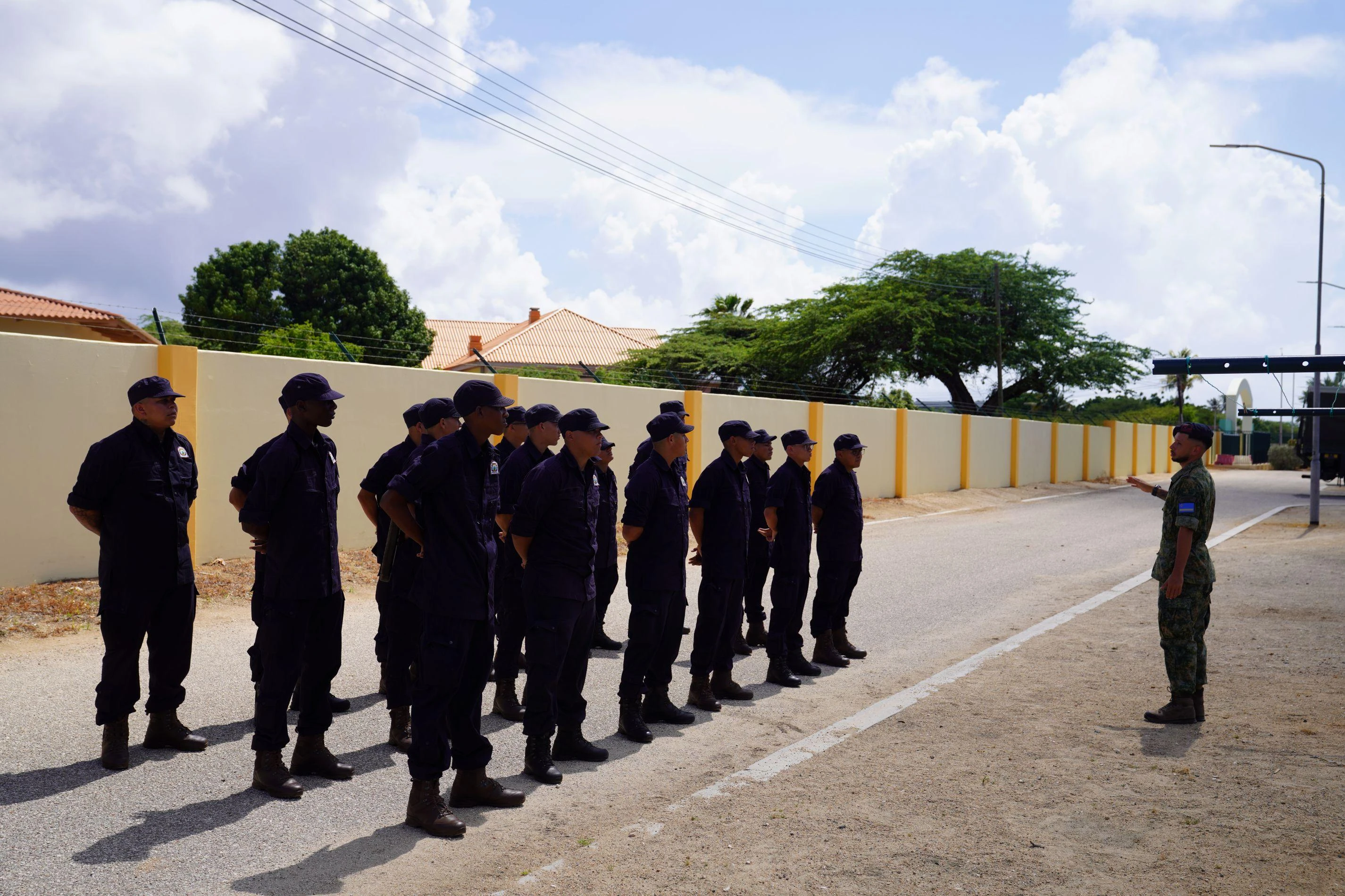 Vision di Mike Eman cu SVT na Aruba awor ta inspira otro pais den Reino manera St. Maarten.