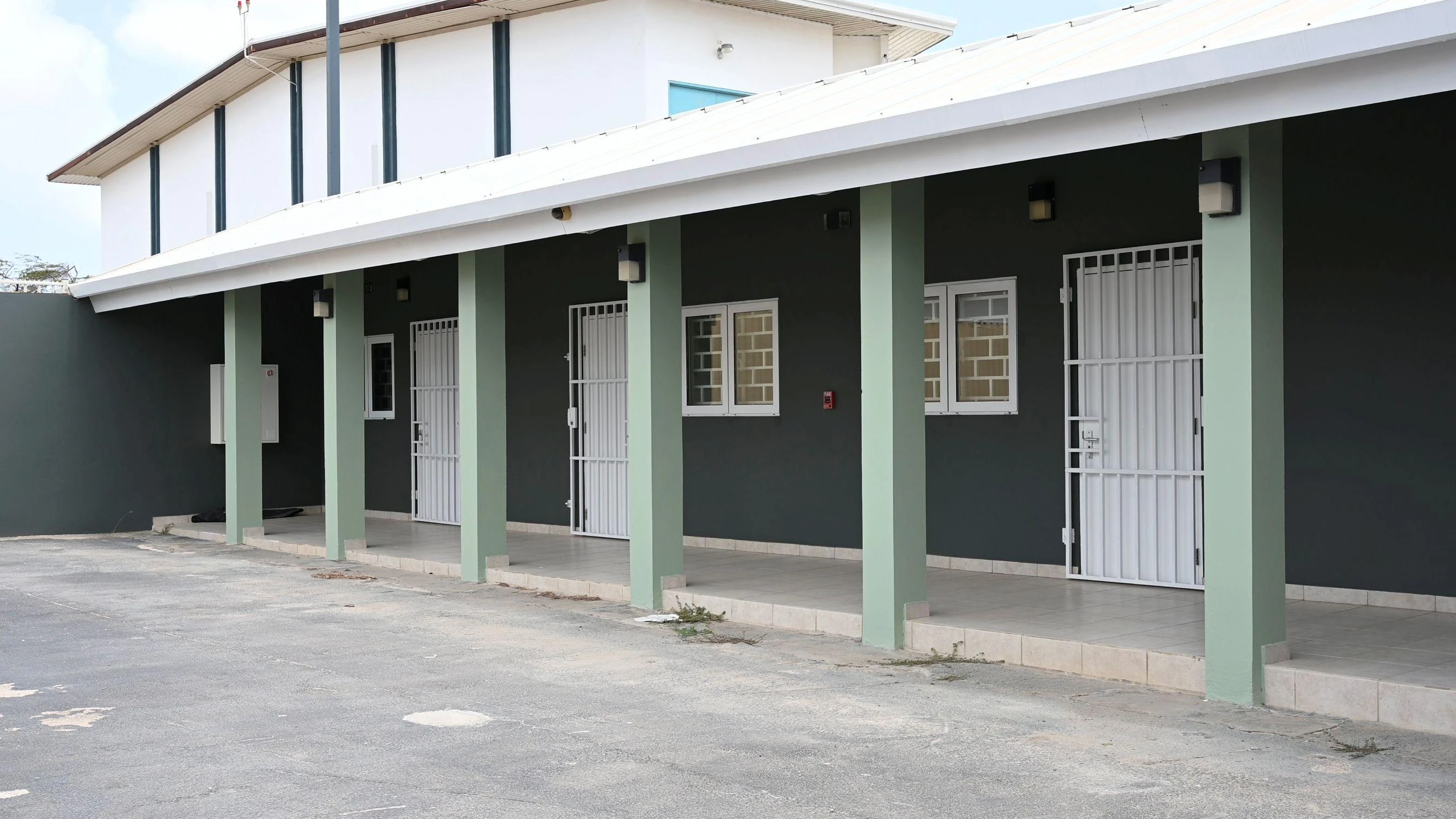 Centro di detencion na Aeropuerto pronto lo ta operacional