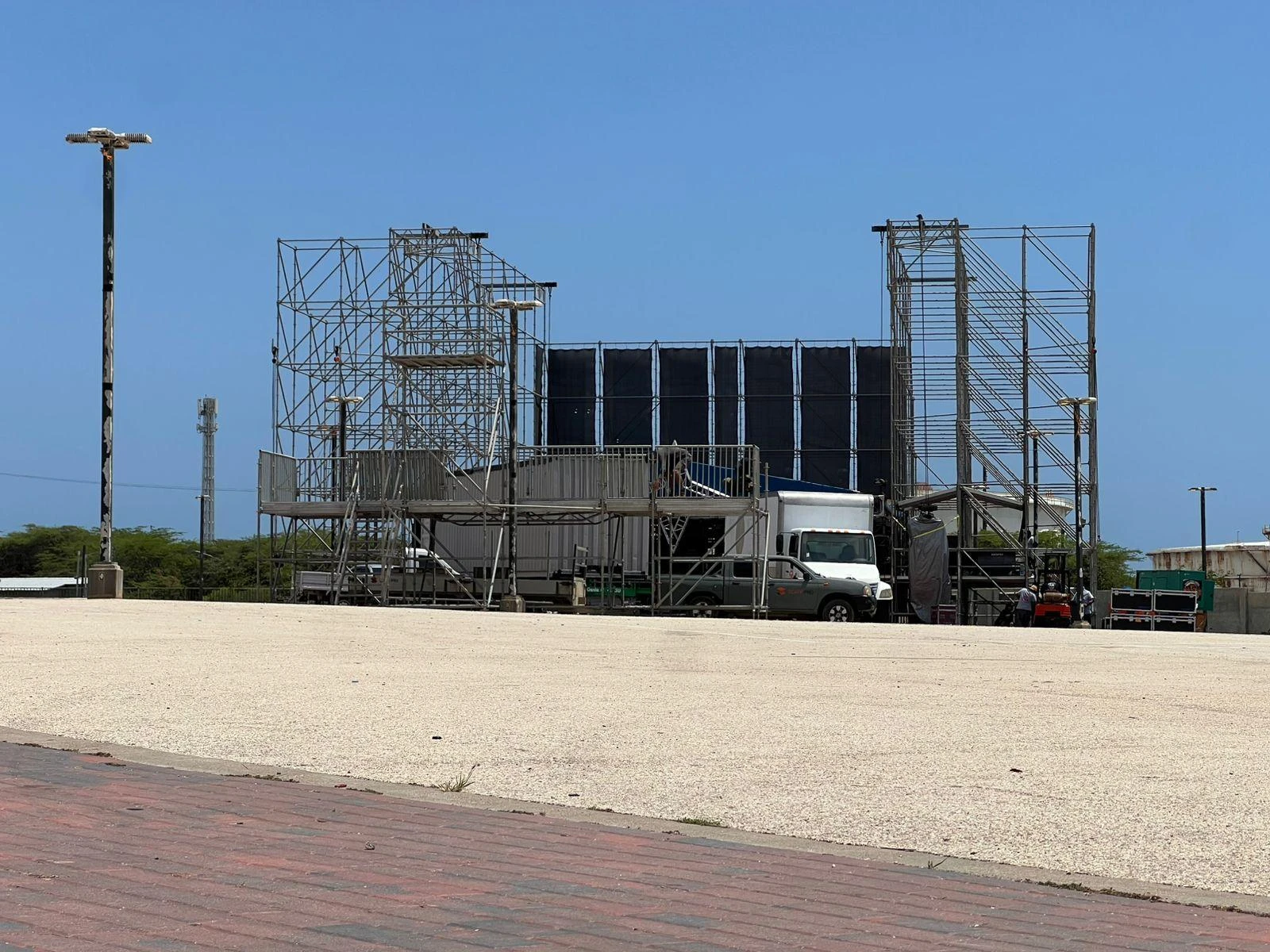 Parlamentario Otami Thomasia: “Bida bek den San Nicolas”