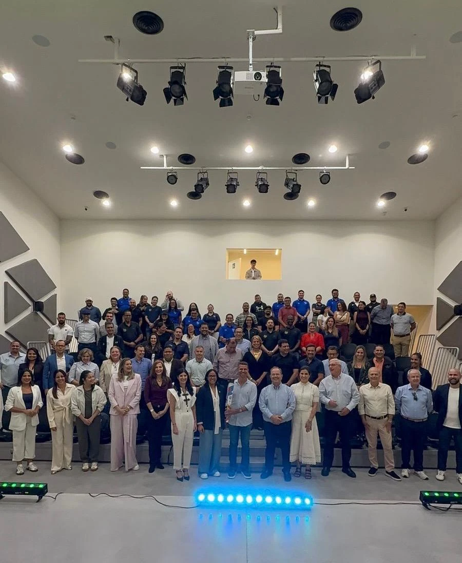 Presidente di COA Wanda Broeksema ta bishita Panama2026 como miembro di ODESUR