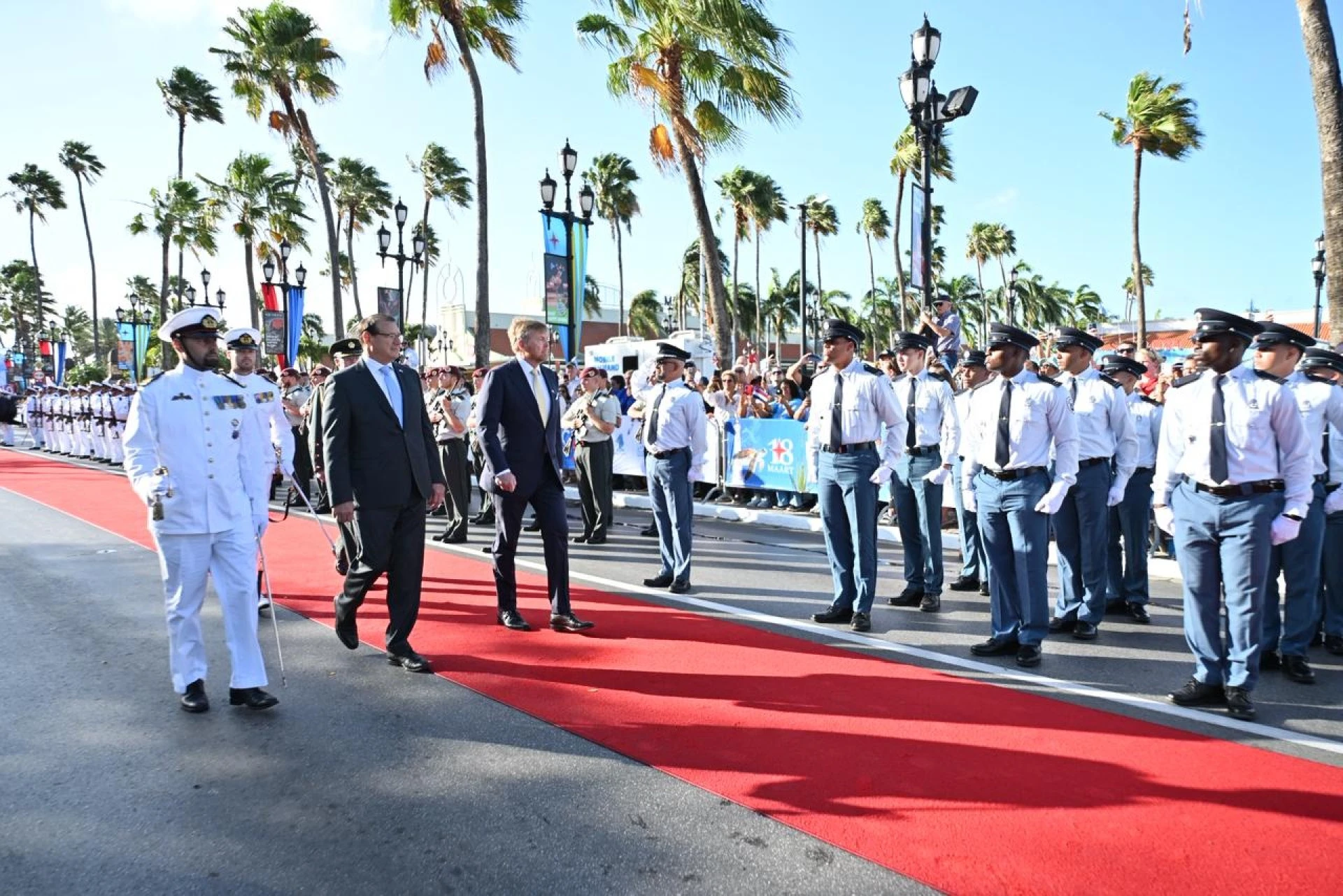 Ceremonia Nacional cu Su Mahestad Rey Willem-Alexander pa conmemora 40 aña di Status Aparte y 50 aña di Himno y Bandera