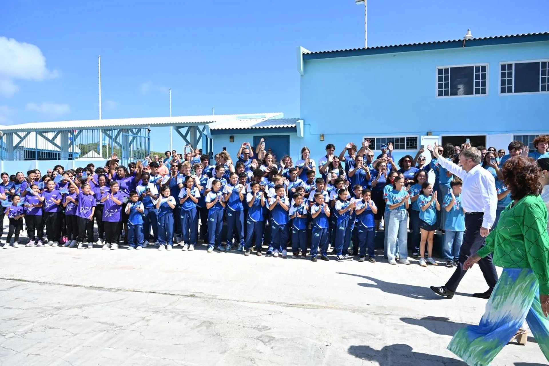 Rey Willem-Alexander a presencia inicio di construccion di ‘Warm-up Pool’ na Piscina Olimpico Roly Bisslik
