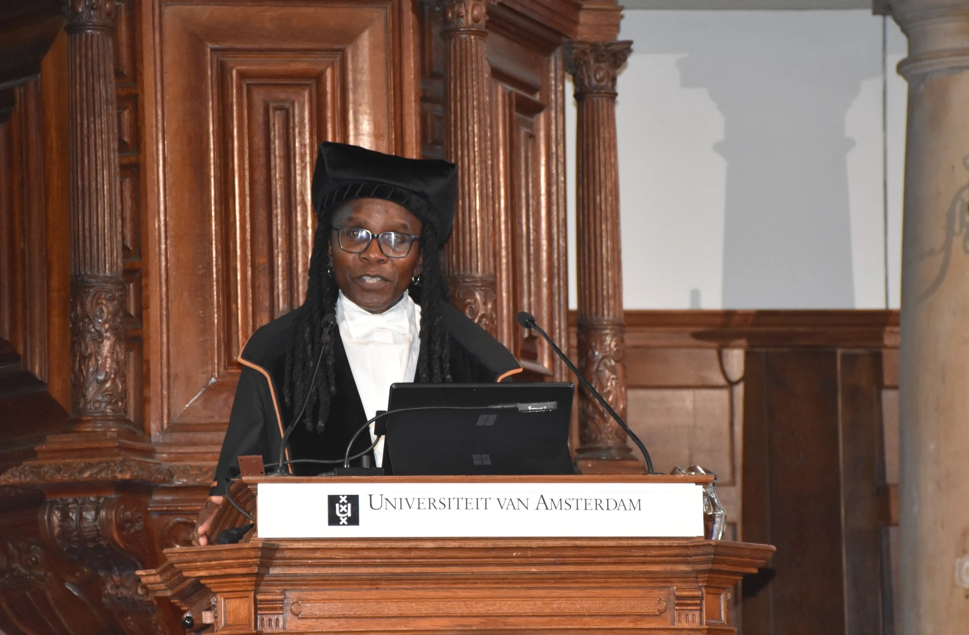 Minister Schwengle a atende “Oratie”di Francio Guadeloupe