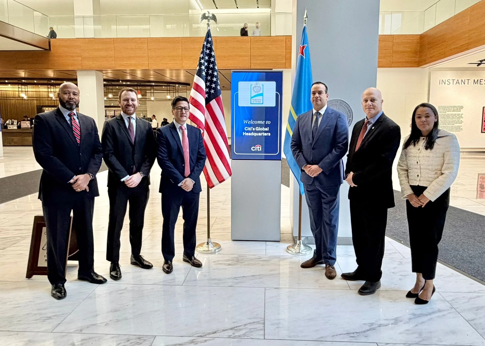 Minister Geoffrey Wever: Actualisacion di e prome reunionnan financiero na New York: Aruba ta fortalece su posicion den mercado internacional