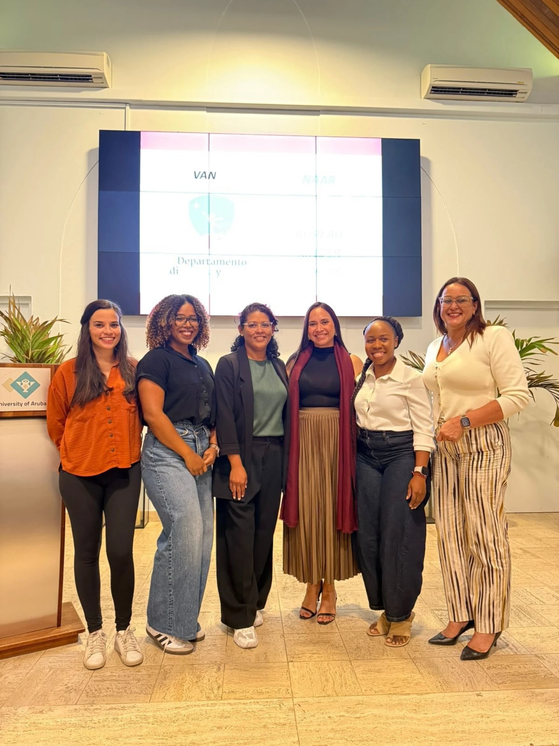 Minister Gerlien Croes: Reunion cu centronan di opvang di mucha riba desaroyonan den maneho, legislacion y calidad