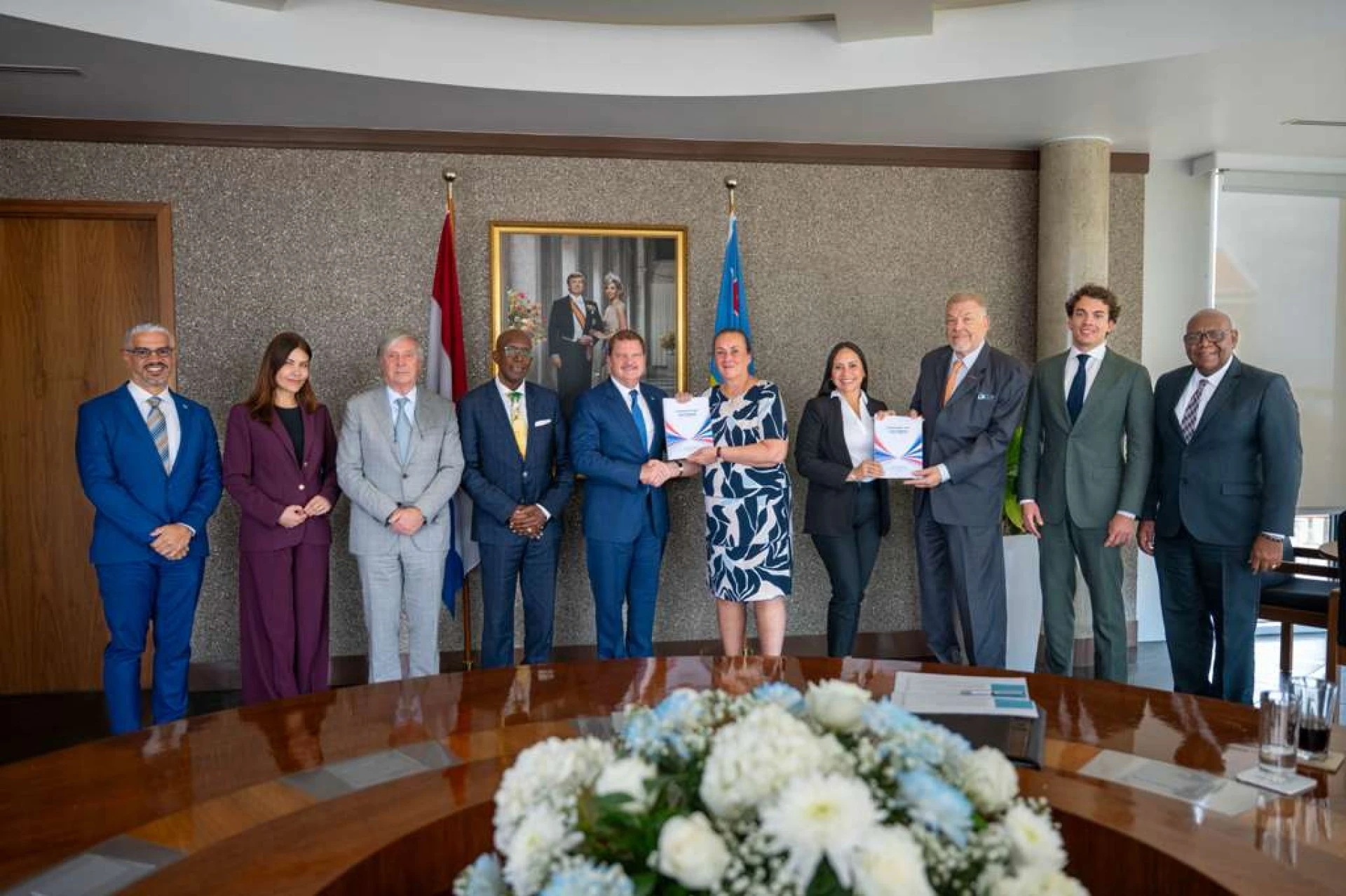 Minister Gerlien Croes: Comision di Evaluacion ta presenta evaluacion intermedio di cooperacion di reforma na Aruba