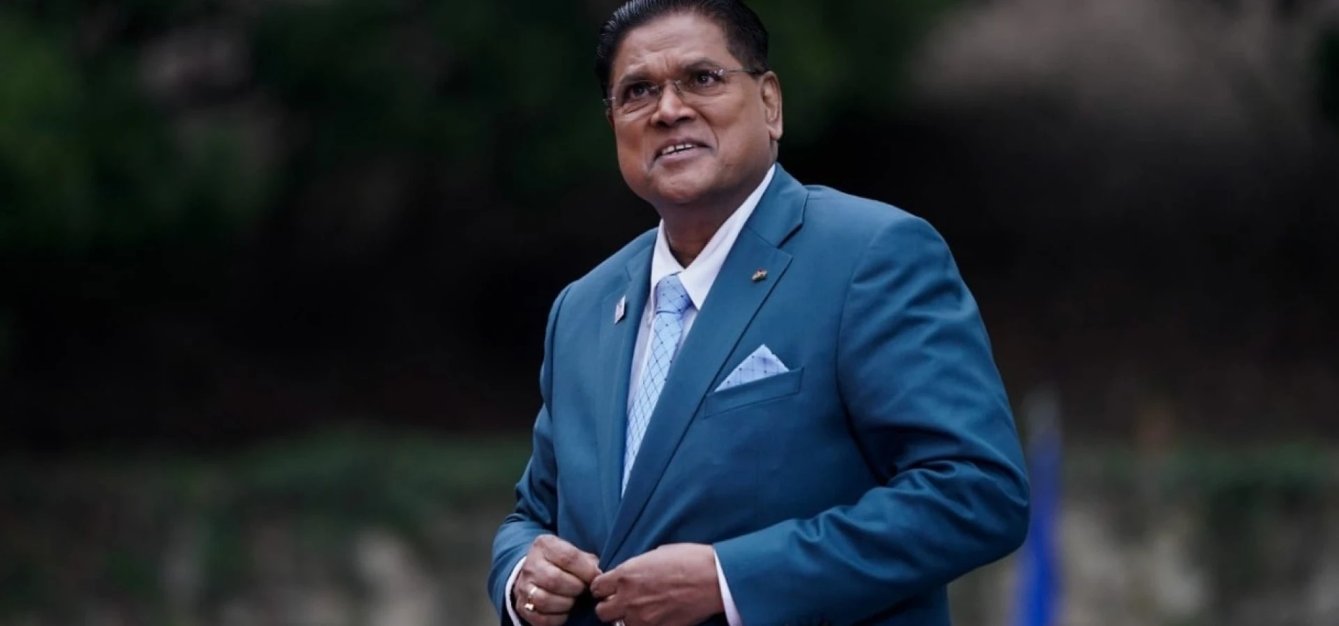 E ex presidente di Suriname Santokhi a fayece