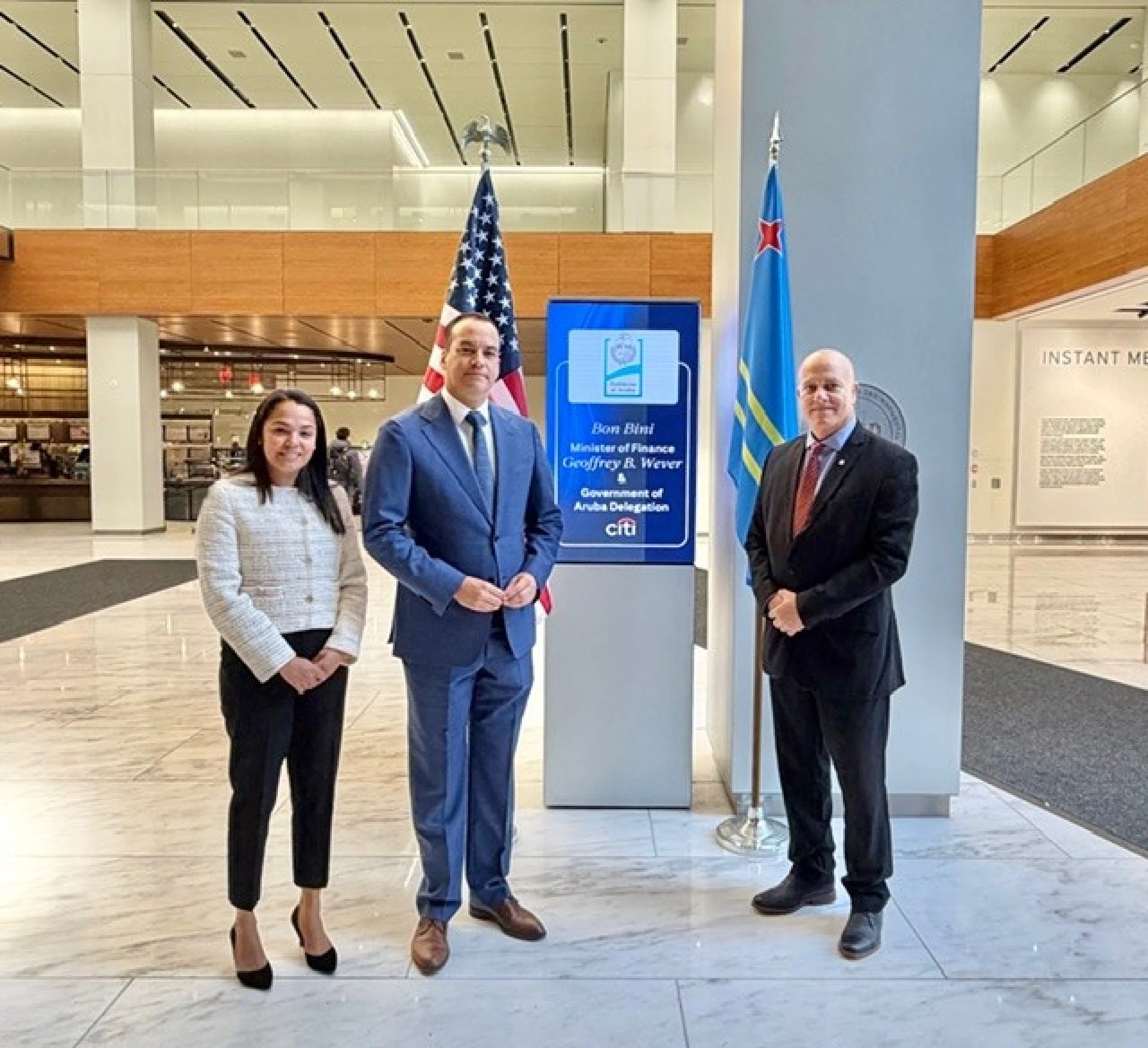 Minister Geoffrey Wever: Gobierno ta fortalece posicion financiero di Aruba y ta busca reduccion structural di tasa di interes riba mercado internacional