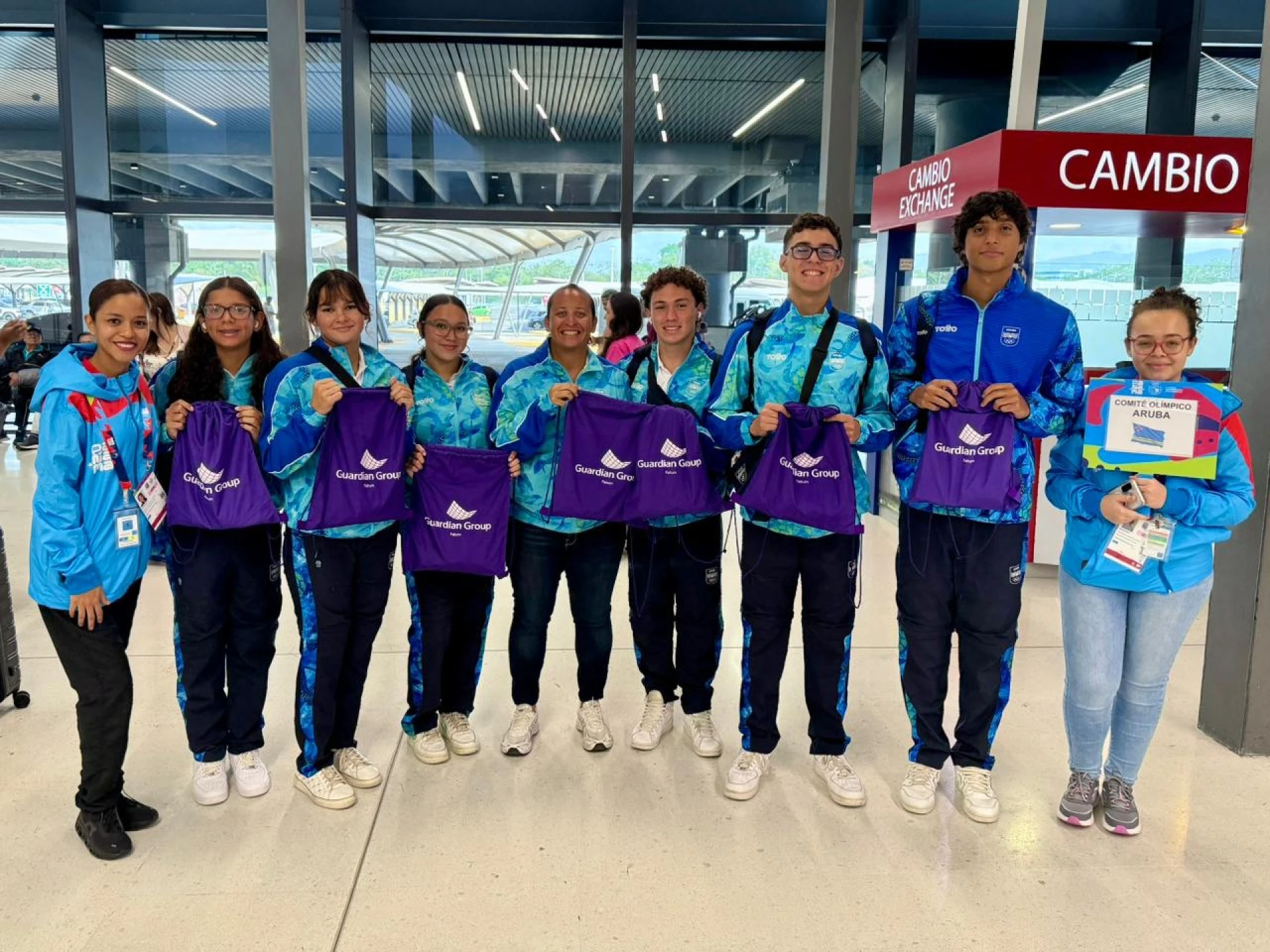 Atletanan di Aruba Aquatics Federacion ta cla pa representa Aruba