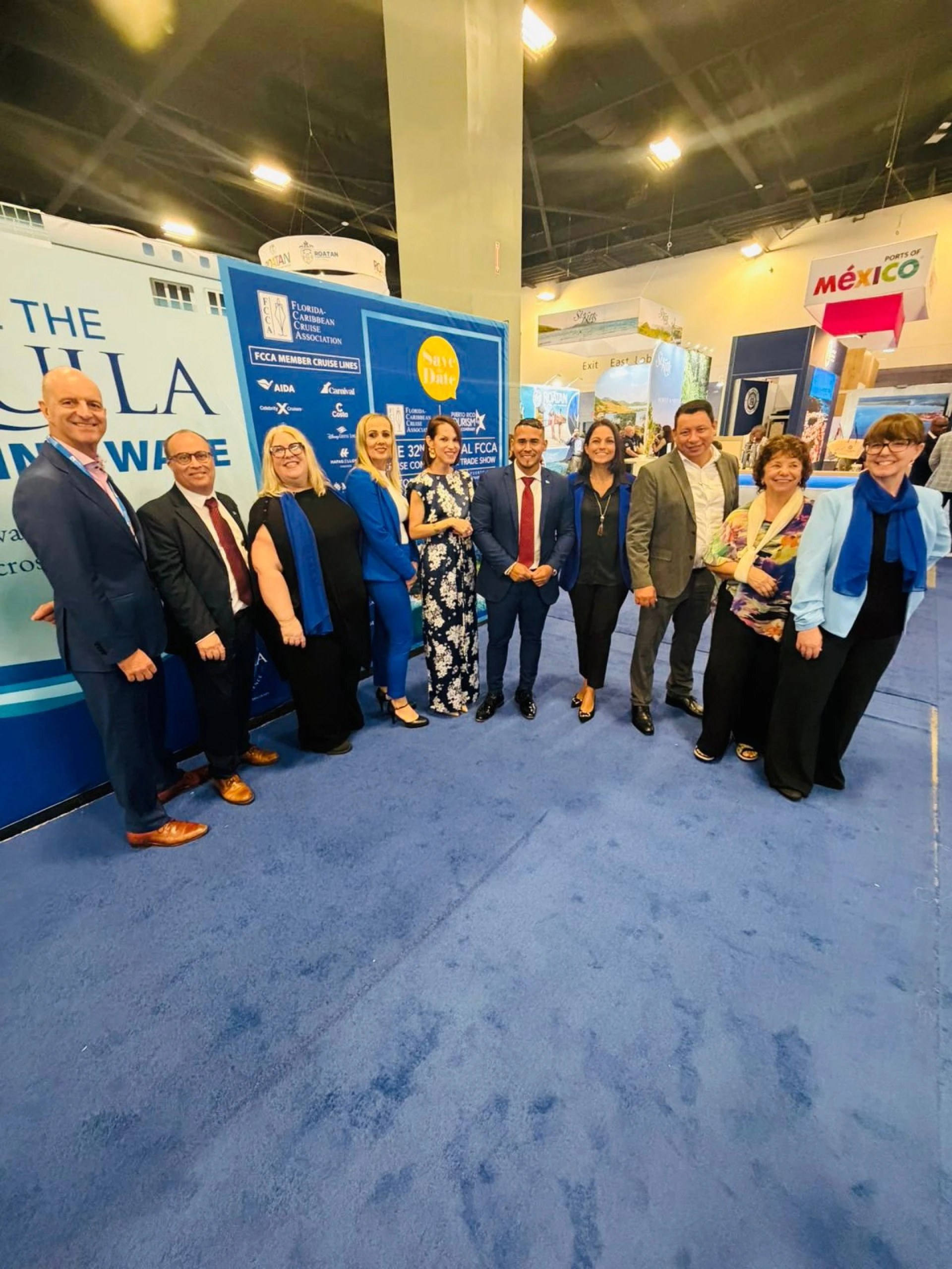 Aruba Tourism Authority a ricibi premio Aquila Whalesong Destination durante Seatrade Cruise Global