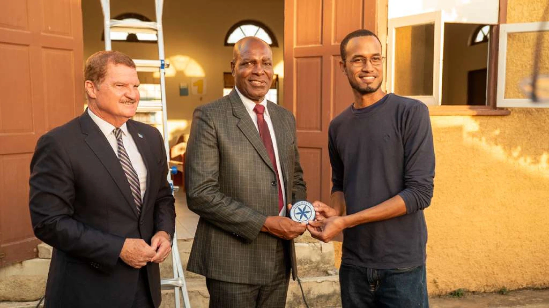 Iglesia Adventista di Shete Dia na Bernhardstraat ta marca inicio oficial di restauracion di patrimonio y comunidad