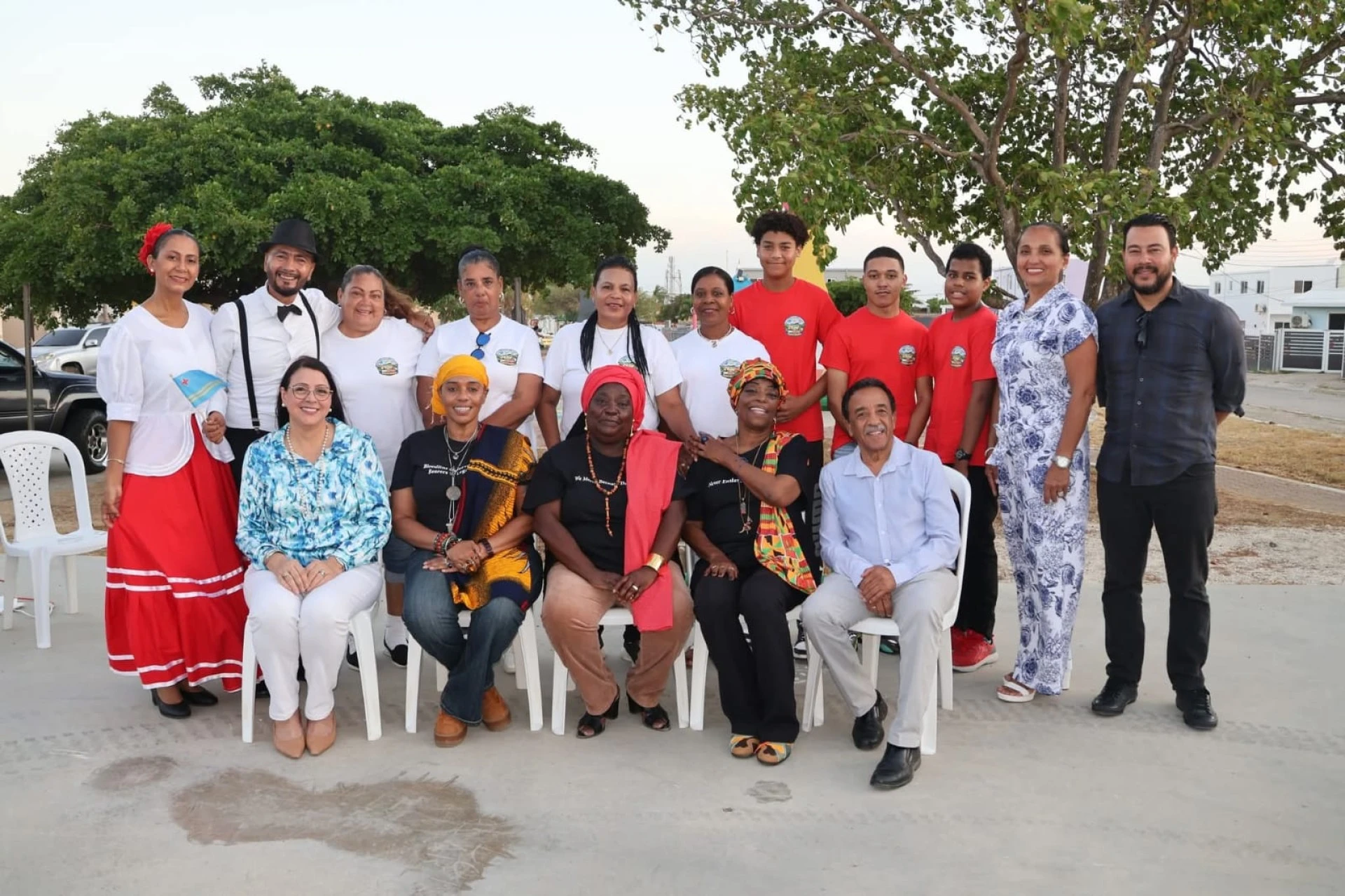Actividad “Un Atardi Ameno” a reuni comunidad 60+ di Bario Mabon