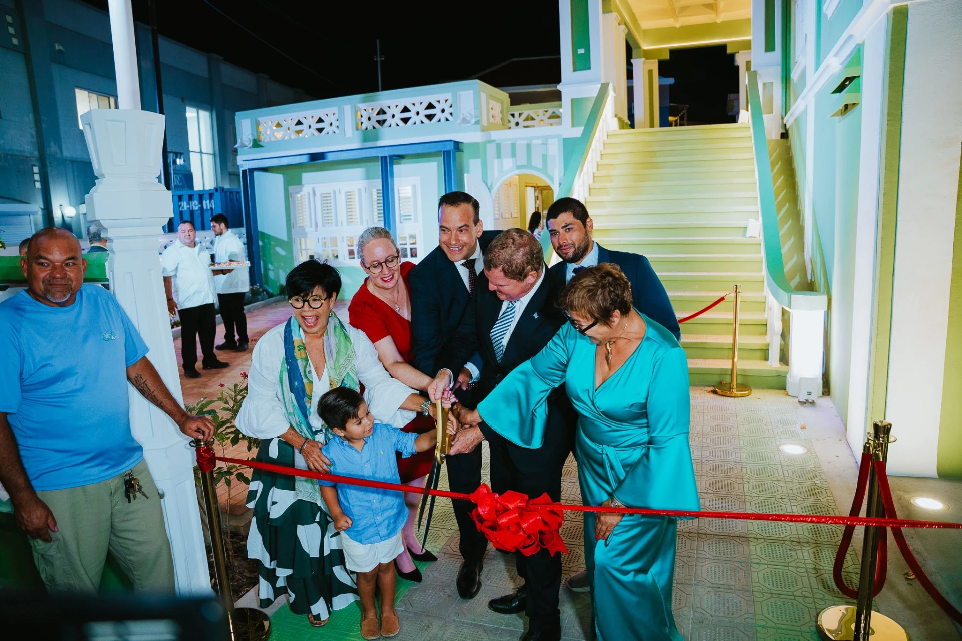 Minister Geoffrey Wever: Cu apertura di Cas Veneranda, nos ta celebra un milestone pa cu e revitalisacion di centro di Oranjestad