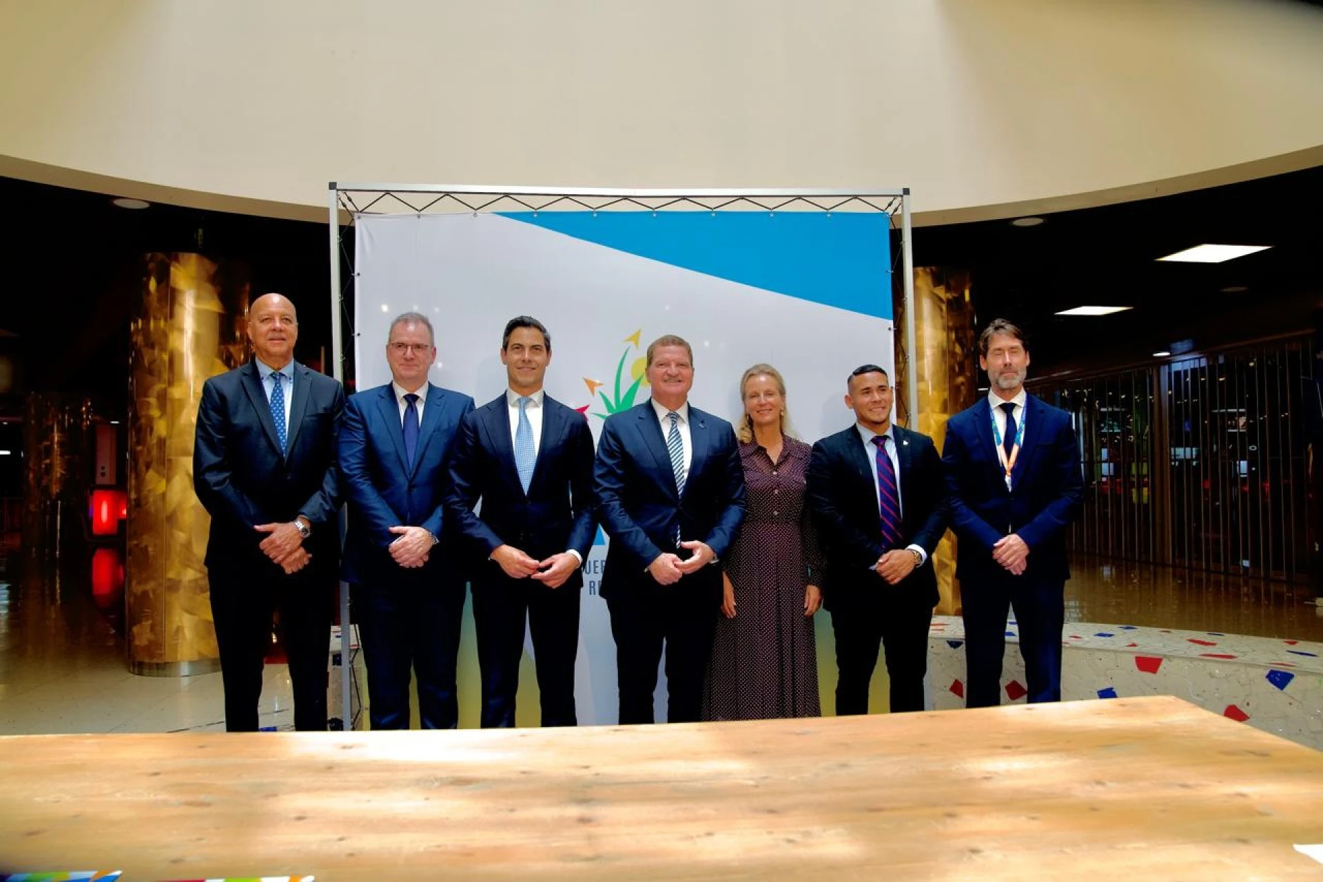 Recorido na aeropuerto ta destaca innovacion, digitalisacion y experiencia di pre-clearance na Aruba