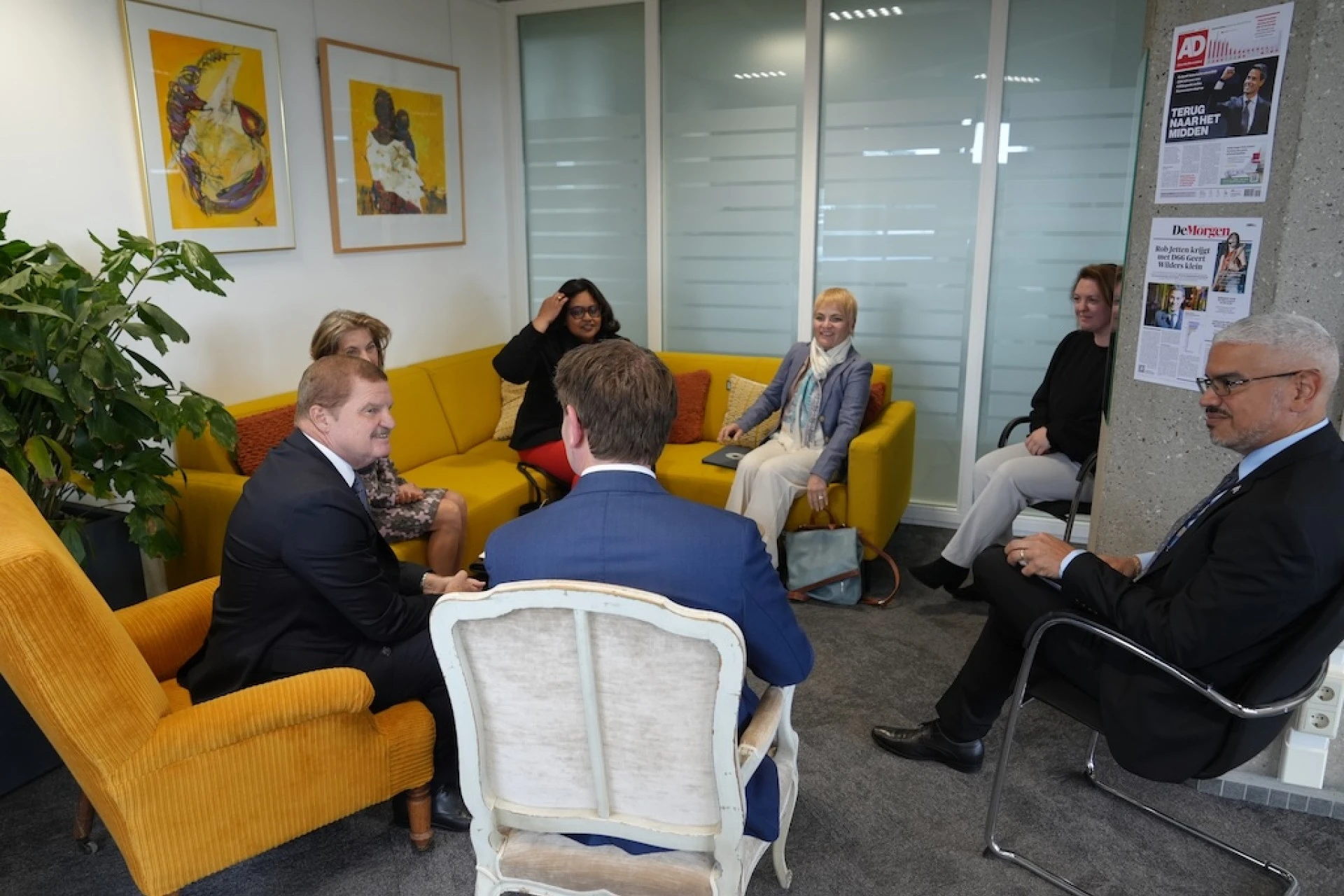 Jan Paternotte di D66 ta aplaudi ambicion di Aruba pa establece un EU Preclearance y centro di investigacion cu Wageningen University