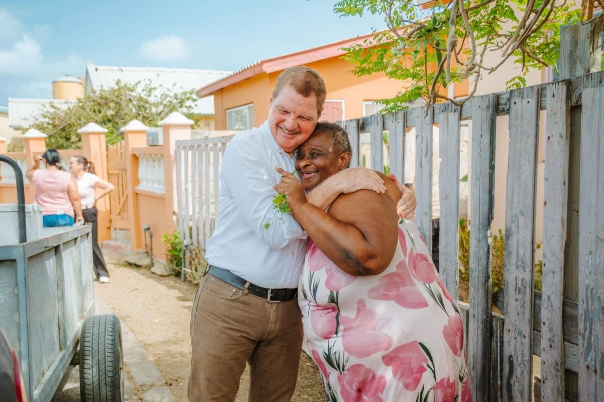 Mientras otro pais ta recorta, Gobierno Aruba ta inverti den su pueblo
